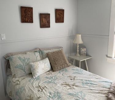 Wareham Center House | Coastal Cottage Retreat Steps from the Beach cottage