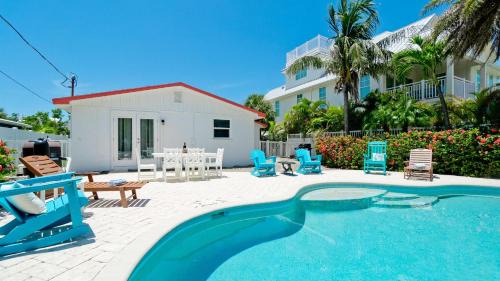 Anna Maria House | Coastal Cottage