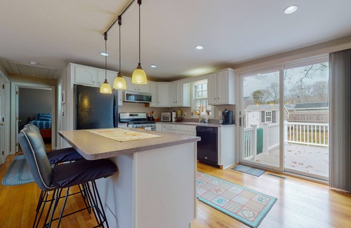 Bass River House | Coastal cottage: great location, dog friendly, firepit & bikes