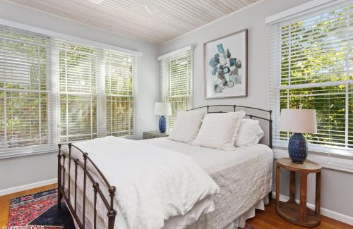 Stevensville House | Coastal Cottage