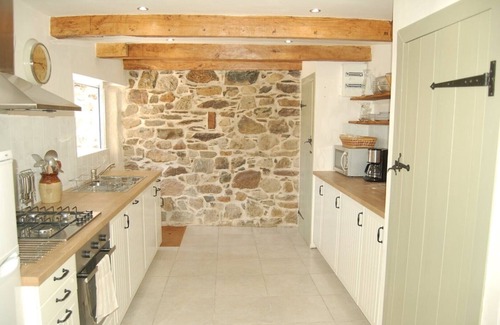 Plomodiern Cottage | Coastal cottage with heated pool and gardens, 10 mins to beach