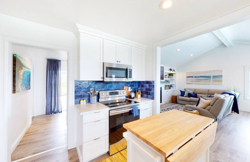 Bodega Bay House | Coastal cottage with spectacular ocean views, patio, firepit, fireplace