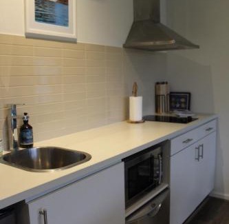 Fingal Apartment | Coastal Cove Retreat - with heated pool near Hot Springs & Golf