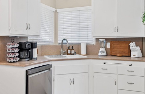 Fullerton House | Coastal Disney Ohana Villa – Family Retreat w/Theater, Game Rm & Playground