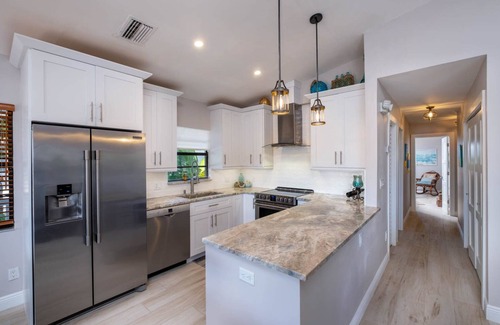 Indian Waterways House | COASTAL ELEGANCE FOR RENT IN ISLAMORADA ! PARADISE FOUND ON DEEP WATER