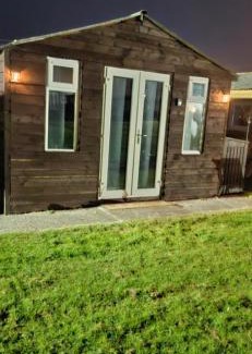 Leysdown-on-Sea House | Coastal Escape at Sheppey Village