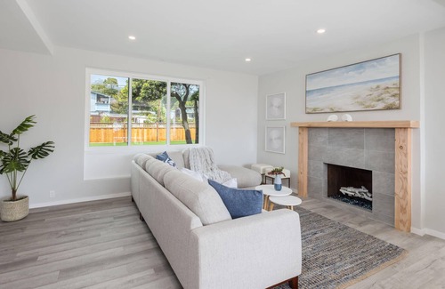 El Granada House | Coastal Estate w/Hot Tub, Ocean Views, Walk to Beach, Restaurants & More.