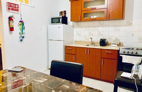 Jarealito Apartment | Coastal Express Inn & Suites #1 at 681 Ocean Drive