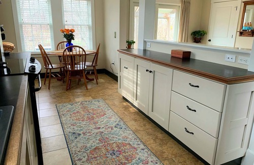 Tiverton Cottage | Coastal Farm Cottage *Book 7 days receive $100 gift card*