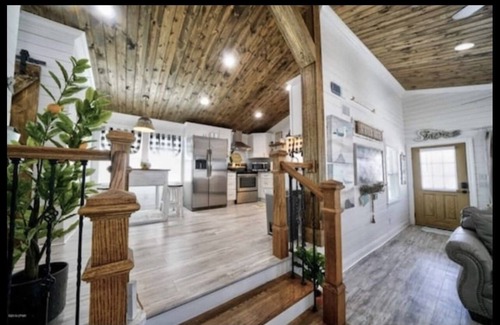 Lower Grand Lagoon House | Coastal farmhouse in venture out! Beach is across the St 7 night min stay summer
