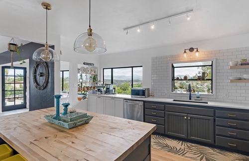 Mount Helix House | Coastal Farmhouse with Views