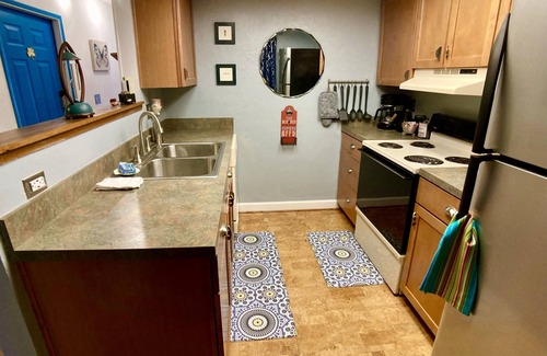 North Beach House | Coastal Garden Retreat: Close to beaches!