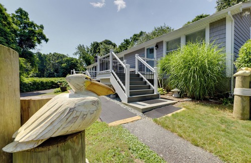 Niantic Cottage | Coastal Getaway w/Porch, 2 Mi to Niantic Beach!