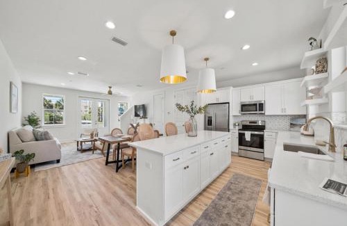 Biltmore Beach House | Coastal Haven C