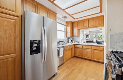 Townsite House | Coastal Haven in Oceanside- Cozy Beach Getaway home