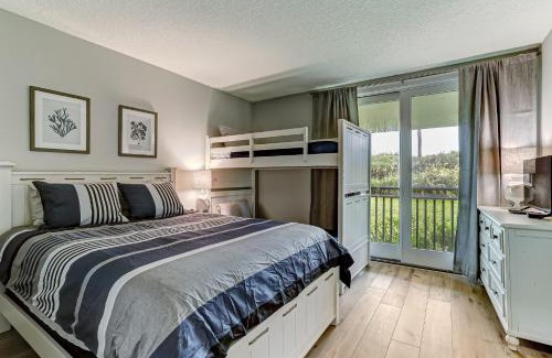 Fernandina Beach Apartment | Coastal Haven Shipwatch Villas 1303, oceanfront