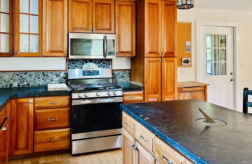 Martinsville House | Coastal home near ocean with firepit, grill, lawn, deck