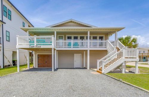 Holden Beach House | Coastal Home Walk to Holden Beach!