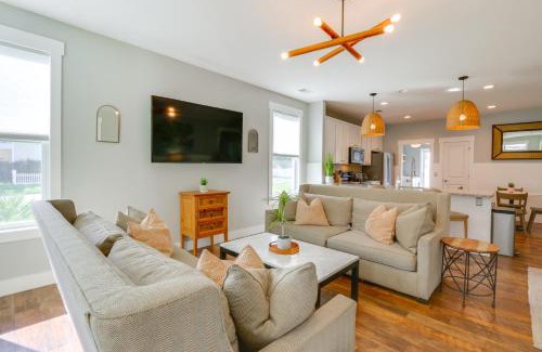 Bluffton House | Coastal Home with Yard Less Than 1 Mi to Old Town Bluffton!