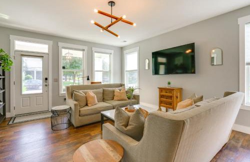 Bluffton House | Coastal Home with Yard Less Than 1 Mi to Old Town Bluffton!