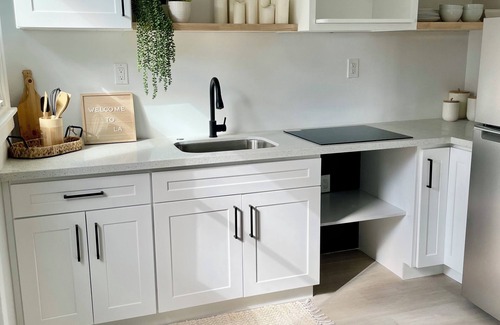 Culver City Apartment | Coastal inspired unit in Downtown Culver City