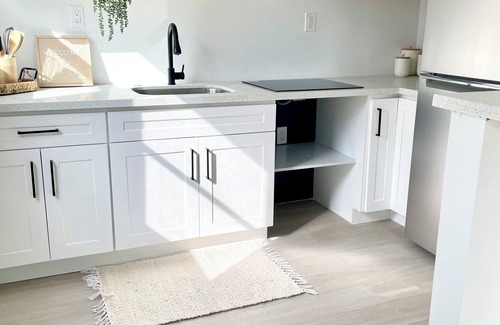 Culver City Apartment | Coastal inspired unit in Downtown Culver City