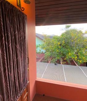 Bang Sare House | Coastal Lodge Bang saray
