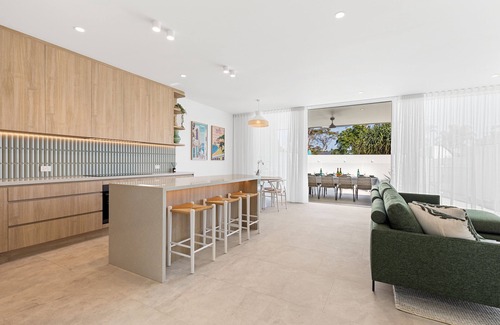 Warana House | Coastal Luxury Playa Casa Escape - 2