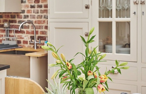 Hamble-le-Rice Cottage | Coastal Manor Retreat - Luxury Cottages