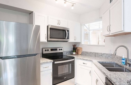 Ocean Side Village Condo | Coastal Oasis Near Beach & Pool