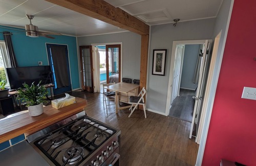 Powell River House | Coastal Ocean View Cottage w/Hot Tub