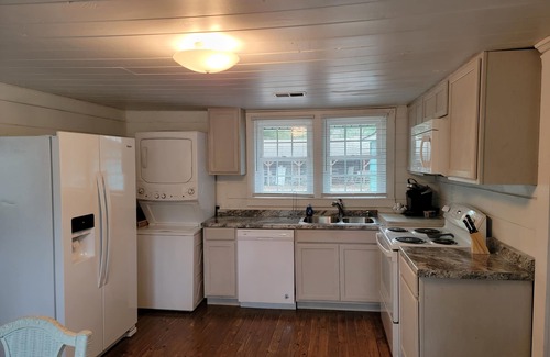 Ocean Isle Beach Cottage | Coastal OIB Cottage