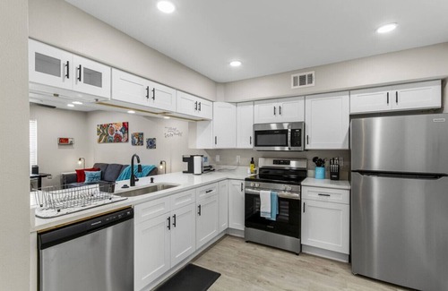 Fort Walton Beach House | Coastal Pet Friendly Stay | Near Downtown & Parks