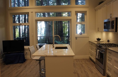 Wilson Creek House | Coastal Retreat on the Sunshine Coast BC