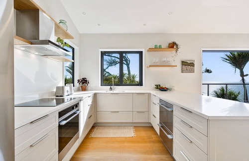 Tutukaka House | Coastal Retreat Summa