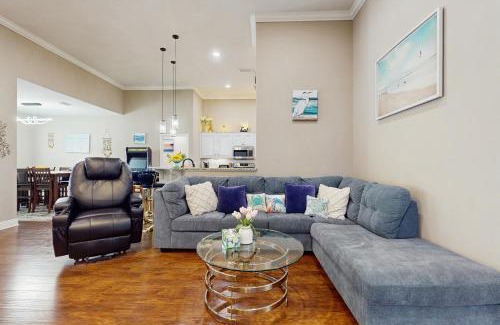 Navarre House | Coastal Retreat