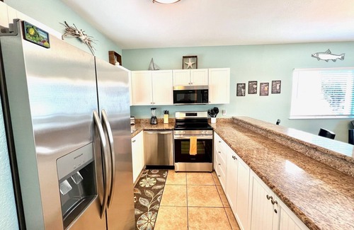 Alice Town Condo | "Coastal Soul" - Bimini Bay recently updated oceanview condo! 2bed, 2bath