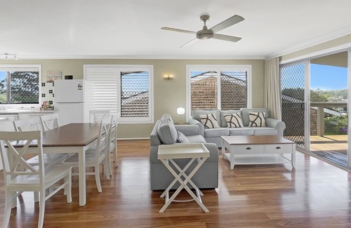 Batehaven House | Coastal Upper-Level Home with Pool Access
