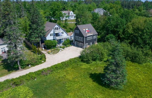 Castine House | Coastal Villa for Family Retreats & Reunions
