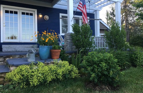 Castine House | Coastal Villa for Family Retreats & Reunions