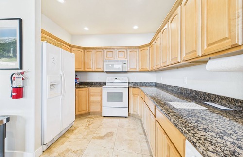 Westport Apartment | Coastin’ in Comfort