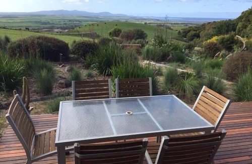 Fish Creek House | Coastline Cottage Fish Creek-Amazing coastal views and close to Wilson’s Prom