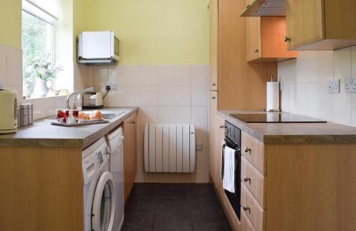 Grosmont House | Cobb's Cottage