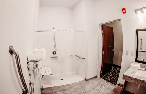 International Falls Hotel | Cobblestone Hotel & Suites International Falls