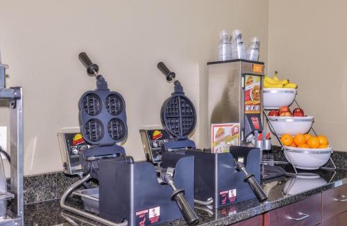 Rhinelander Hotel | Cobblestone Hotel & Suites - Rhinelander