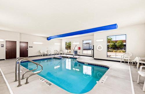 Ottumwa Hotel | Cobblestone Hotel & Suites - Ottumwa