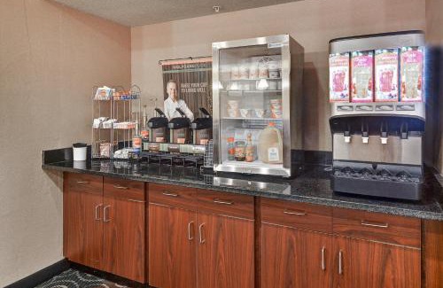 Big Lake Hotel | Cobblestone Inn & Suites - Big Lake