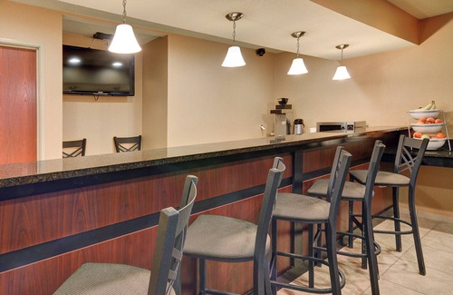 Big Lake Hotel | Cobblestone Inn & Suites – Big Lake