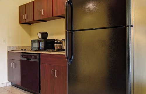 Linton Hotel | Cobblestone Inn & Suites - Linton