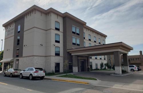 Menomonie Hotel | Cobblestone Inn & Suites - Menomonie/UW-Stout
